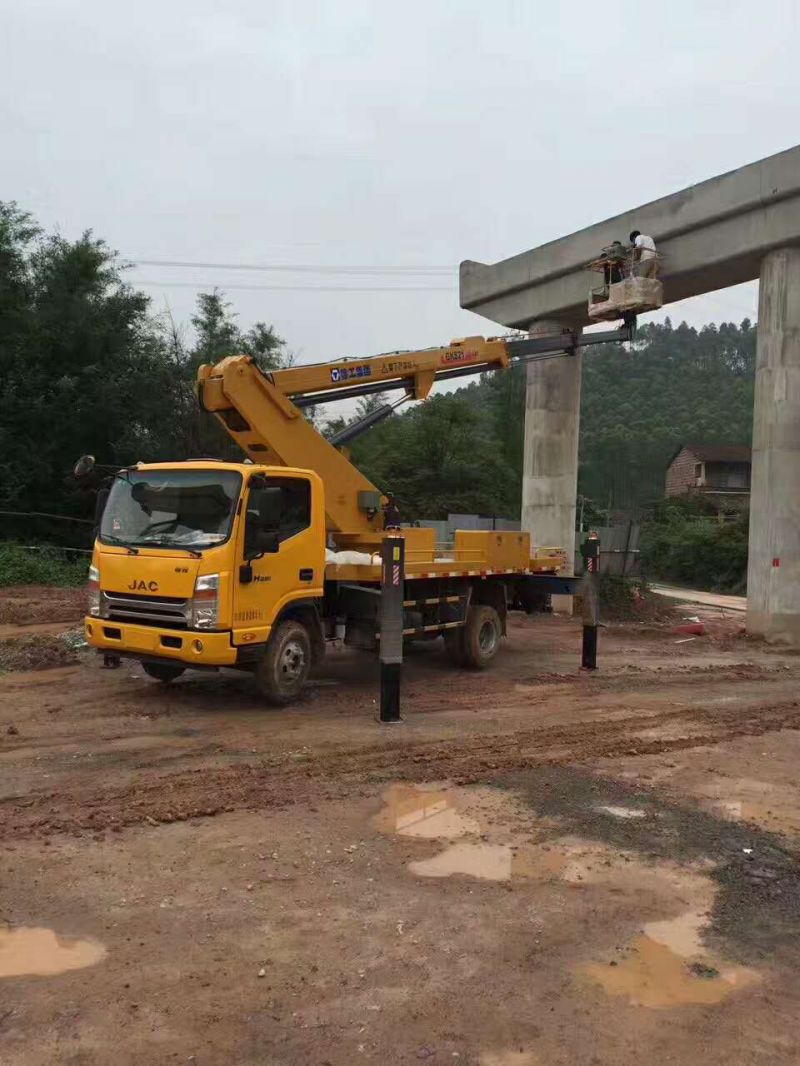 施工升降机.jpg